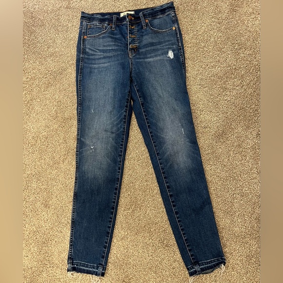 Madewell high rise, button fly, freyed hem jeans, size 29 - Picture 6 of 9